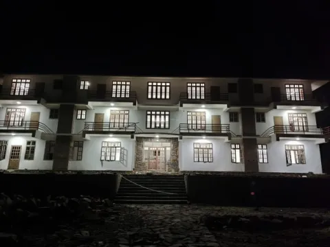 खोनोमा, कोहिमा में एनोपेन टूरिस्ट रिसॉर्ट की स्थापना